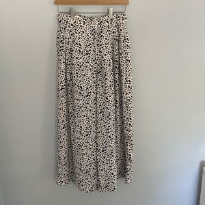 Zara wide legged printed pants